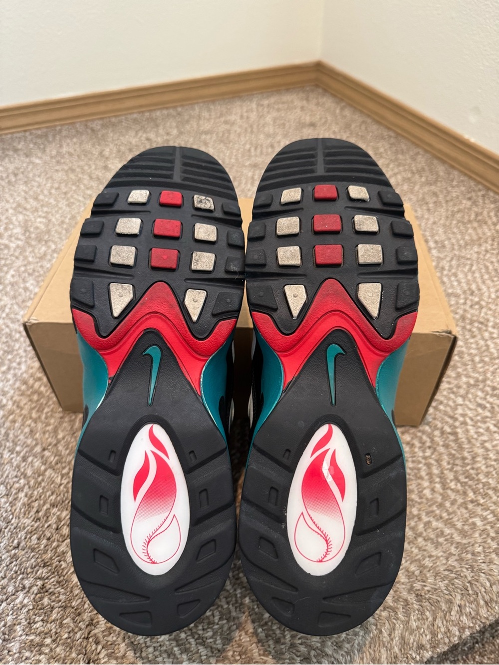 Nike Air Max Griffey 1 ‘Sweetest Swing’ - Picture 8 of 8